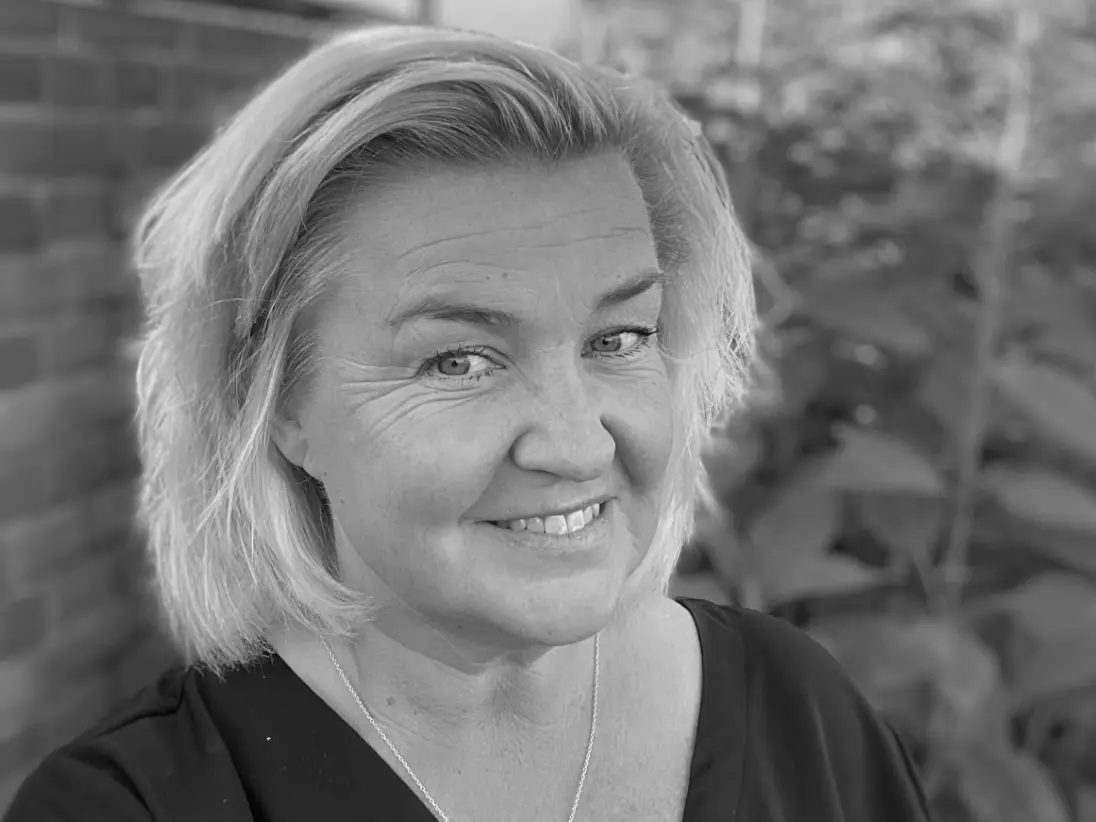 Charlotte Öhman, sakkunnig On Track